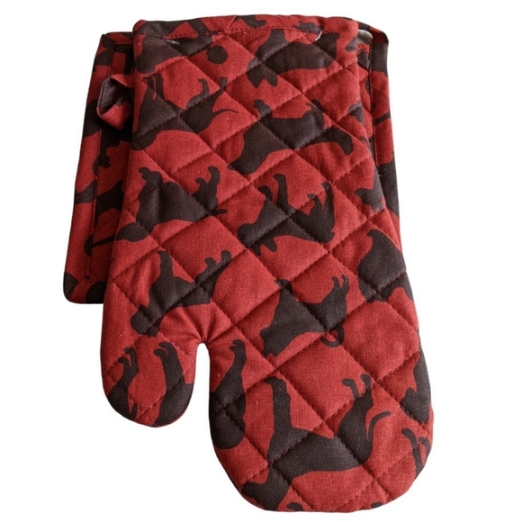 🔖NWT! Not Drinking Alone...Dog Is Home Kitchen Oven Mitt & Potholder Set - Picture 4 of 7